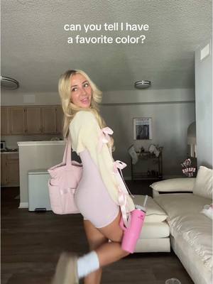 A post by @briannapetruzzi on TikTok caption: love love love pink 💖🎀