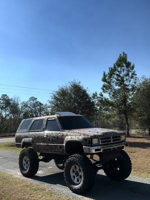 A post by @j__bo__ on TikTok caption: Wash tn clear tmw! . . . . . . . . . . . . . . . . . . #46s #toyota #17s #40s #glads #gladiators  #superswampers #4runner #4runna #squat #bubbatruck🌾 #tsl #boggers #squattedtrucks #dbsound #stuntwall #stero #caraudio #weld #bog #mudtruck #22s #1stgen #80s #hardtop #fyp #fypシ #arnold #apocalypse #deafbonce #flawlesswhipz #4dz #leanin #fts #LLB #LLK