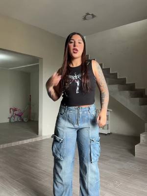 A post by @melanypalacioss on TikTok caption: No se bailar y ke