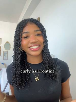 A post by @macandthecheesyy on TikTok caption: finally an updated one! #hair #curly #curlyhairroutine #tutorial #curls #curlygirl #curlyhairtutorial #hairstyle #3c #4a #inspiration 