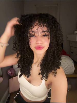 A post by @xo.la.la on TikTok