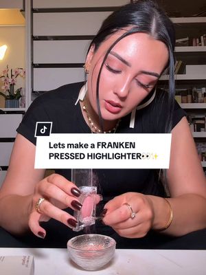 A post by @chantelleef on TikTok caption: Let’s mix all my highlighters together!🤭✨ I’m gonna be seeing glitter in my nightmares after this😅x #makeuptok #BeautyTok 