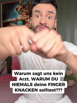 A post by @vitamindking on TikTok caption: Warum Du niemals Deine Finger knacken solltest??? #finger #knacken #anatomie #gesundheitstipps #aufklärung #lernenmittiktok #fyp 