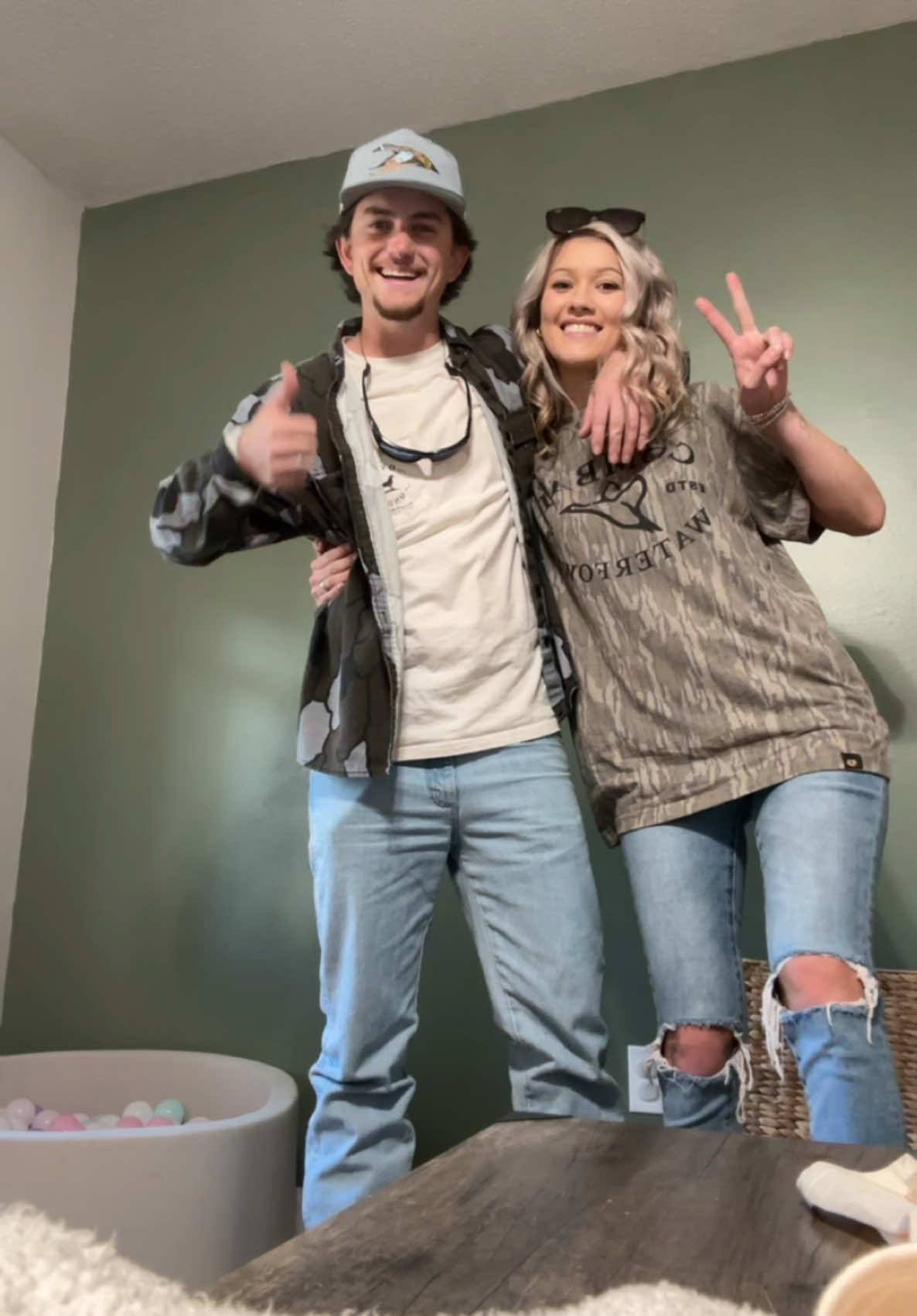 A post by @bolinsky_ on TikTok caption: Sum a lil different let me know if yall like this style video #foryoupage @Shallow Water Co. @Dirty Marsh Outfitters @Combat Waterfowl 