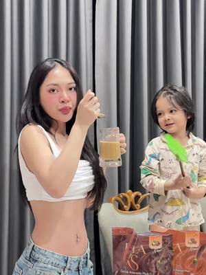 A post by @shanenanun on TikTok caption: บ่แม่นสาวซำน้อยเด้อ