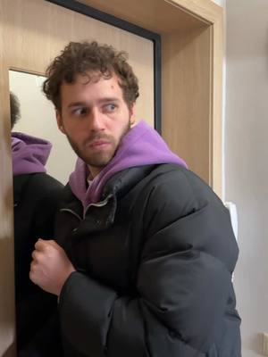 A post by @talalanov on TikTok caption: Когда уходишь от друга😂