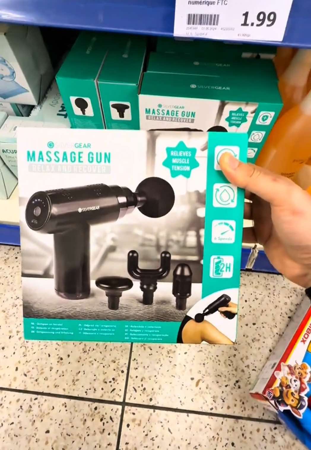A post by @umboxing.addicte on TikTok caption: Gun massage 😍🔥👍🏼✅ #action #magasinaction #pourtoii #pistoletdemassage #gunmassage #pistoletmassage #CapCut 