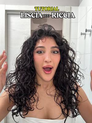 A post by @elenahazinah on TikTok caption: OMG, ho imparato a fare i ricci seguendo il Metodo Ricci di @garnieritalia  😱 Aaaa, questi prodotti sono MAGICI! Non ho mai visto i miei capelli così ! super approvato per tutte le mie persone dai capelli ricci o indefiniti! 😍🪄 #adv #Haircare #Garnier #MetodoRicci #CurlyHair #CapelliRicci #CapelliMossi #CurlyGirlMethod #WavyHair