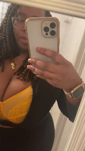 A post by @princessbeenbossi on TikTok caption: My favorite bra company!! The girls are sitting up🥰❤️@Hsia bra #foryoupage #bra #biggirl #viral #pressure #sales #girls #fyp 