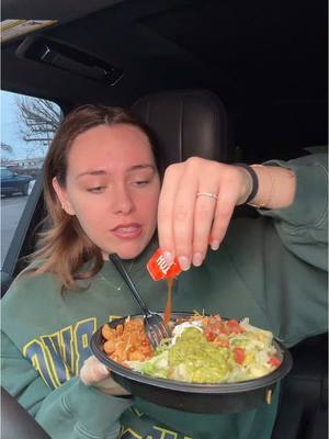 A post by @k0uvr on TikTok caption: I actually can’t wait to stream Live Más Live and see what new items they have up their sleeves @tacobell #TacoBellPartner