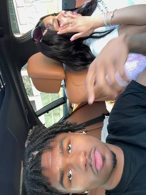 A post by @whojonte on TikTok caption: #fyp my lil big back🤣💕