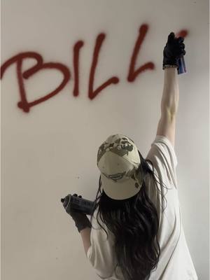 A post by @billieeilish on TikTok caption: ;))))) @Storeroom Vintage love you 😁