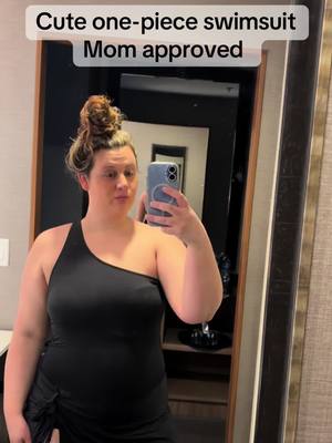 A post by @favefindsontts on TikTok caption: Grab this swimsuit before it is gone! #swimsuit #swimsuitcheck #swimsuitseason #onepieceswimsuit #mom #momover30 #springbreak #Summer 