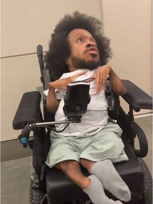 A post by @antwontheofficial on TikTok caption: HYPE ME UP! #antwon #antwontheofficial #contentcreator #omg #lol #funny #hilerious #trend #hypemeup #fyp 