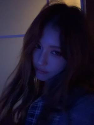 A post by @somi_official_ on TikTok caption: whet