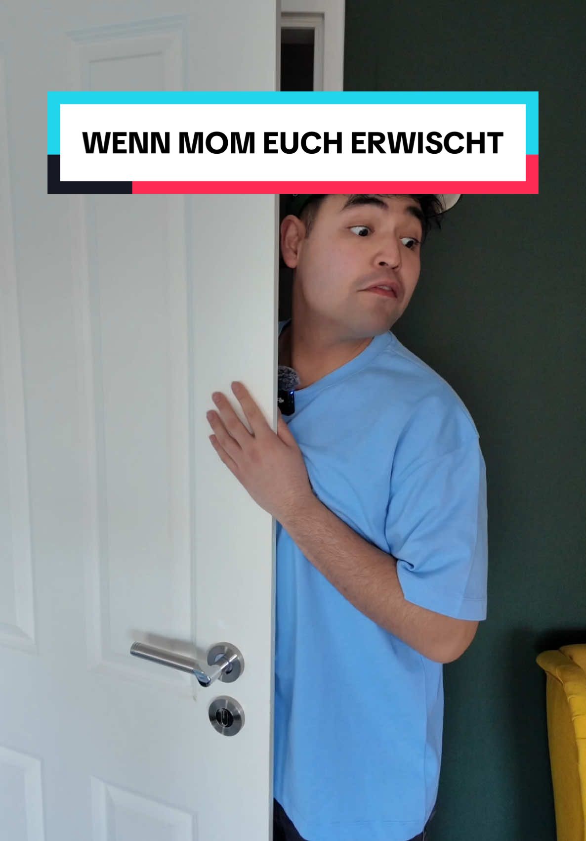 A post by @fittihollywood on TikTok caption: Wenn dein kleiner Bruder schmiere steht… - wurdet ihr mal erwischt?😂 Was zockt ihr am liebsten? #mom #zocken #eltern 