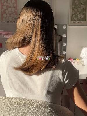 A post by @byymarga on TikTok caption: So relaxing! 💞 Use my search code 82CDR to find my choices ⚡️ Mirror & hair styler from @shein_us @shein_official  REFERENCES 💝 Mirror: 48595085 Hair styler: 27867174 #SelfCare #selfcareroutine #Vlog #morning #morningroutine #Aesthetic #byymarga #cleangirl #thatgirl #pinterest #SHEINbeautyfinds #saveinstyle  #SHEIN #loveshein