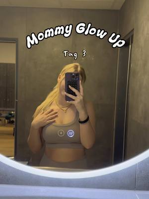 A post by @_mandyhess_ on TikTok caption: Insta:_mandyhess_ 🫶🏻 #mommy #fitness #viral 