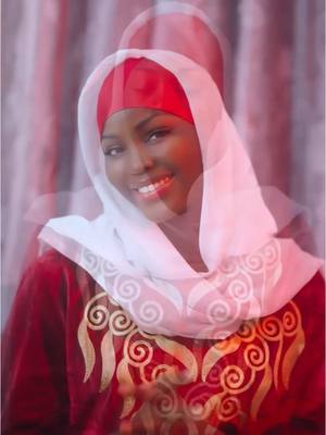 A post by @fatou_ndiaye_sn on TikTok caption: @Simtechsn 
