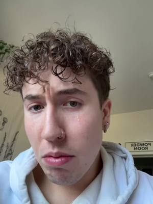 A post by @spencewuah on TikTok caption: SOMETHING #fyp 