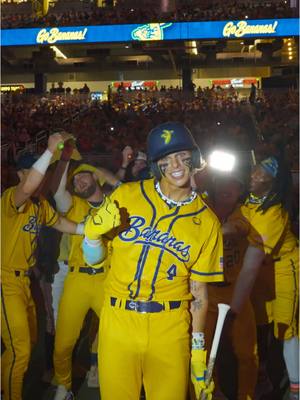 A post by @thesavbananas on TikTok caption: KJ was born to be a star, he handles paparazzi like a pro🤩📸 @KJ  #baseballboys #MLB #savannahbananaa #ladygaga #stpatricksday 