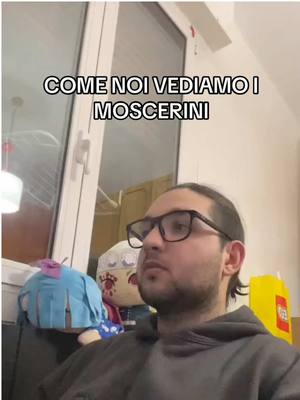 A post by @aboutdigi0z on TikTok caption: I famosi MoscEREN #animetok #animeita #animememes #aot #mangaita 