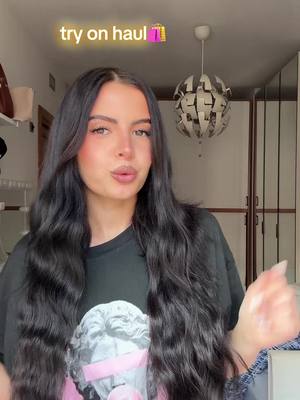 A post by @sonocamillina on TikTok caption: questo video è una censura unica😂😂 comunque tutte queste sono di @Womansecrets 🤍