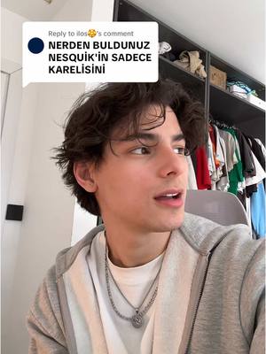 A post by @furkanustunsoy on TikTok caption: Replying to @ilos🏵️  kareli olanı tek ben sevmiyormuşum demek ki