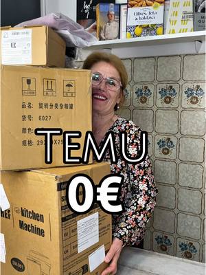 A post by @tima.ne.kuzhine on TikTok caption: Pershendetje miq ❤️ Sot me erdhen plot gjera nga @temu per kuzhinen time 🥰  Vendoseni kodin 🔍 [dvg4876] tek aplikacioni Temu dhe perfitoni produktet adhtu sikur une 🥳  Kjo offerte eshte e vlefshme vetem per perdoruesit e ri ne @temu_france ❤️ . . . #produktekuzhine #recetashqiptare #receta #temu 