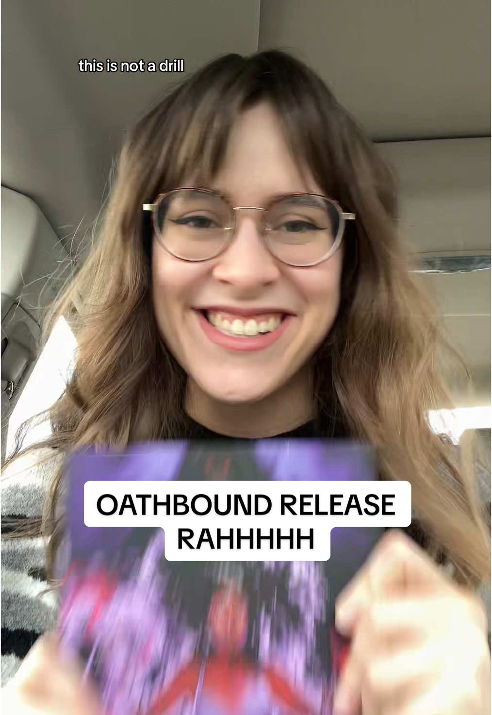 A post by @newlynova on TikTok caption: OATHBOUND RELEASE LEGENDBORN FANS RISE UP OUR TIME HAS COME #legendborn #youngadult #oathbound #newlynova #bookrelease 