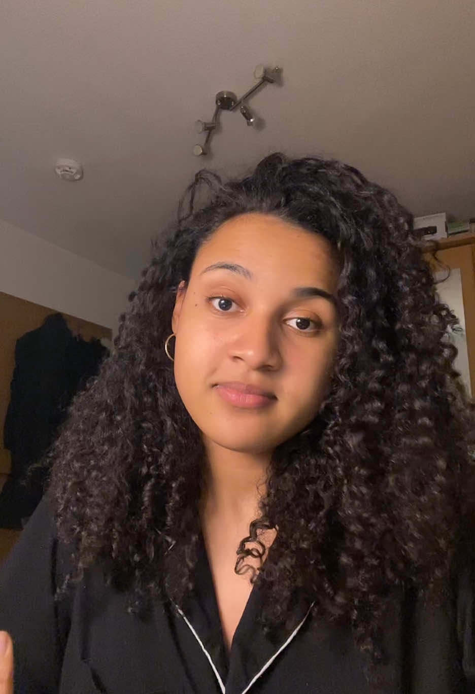 A post by @randimbublu on TikTok caption: Idk if this makes any sense, anyways I‘m gonna yap on here now cause I feel like my friends are getting tired of the 2am audios 