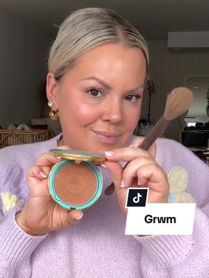 A post by @selenamup on TikTok caption: Grwm and some of my new favourite makeup! #grwm #grwmmakeup #makeuptutorial #makeupartist 