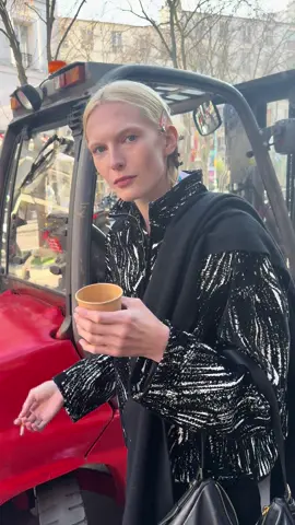 A post by @captincroook on TikTok caption: 🇫🇷