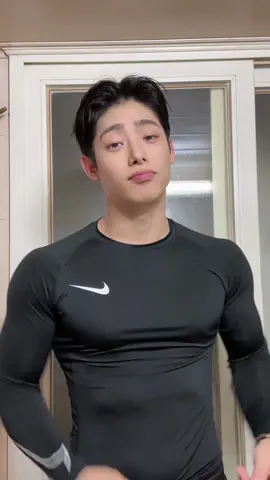 A post by @gurrms0630 on TikTok caption: Miércoles feliz