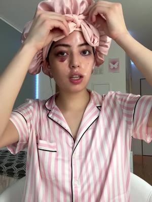 A post by @daniklieber on TikTok caption: Mögt ihr Schule oder Uni mehr?🥰 