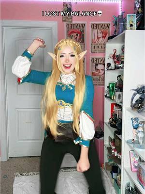 A post by @kora.aura on TikTok caption: i don't usually post bloopers here but bruh💀 #legendofzelda #zeldabotwcosplay #princesszelda 