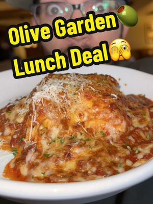 A post by @justinchopelas on TikTok caption: Let’s Try🫒“Olive Garden”🍝  Lunch Deals! @Olive Garden #fyp #fypシ #chopelasreviews #Foodie #foodietiktok #foodvlog #foodcritic #foodreview #olivegarden 