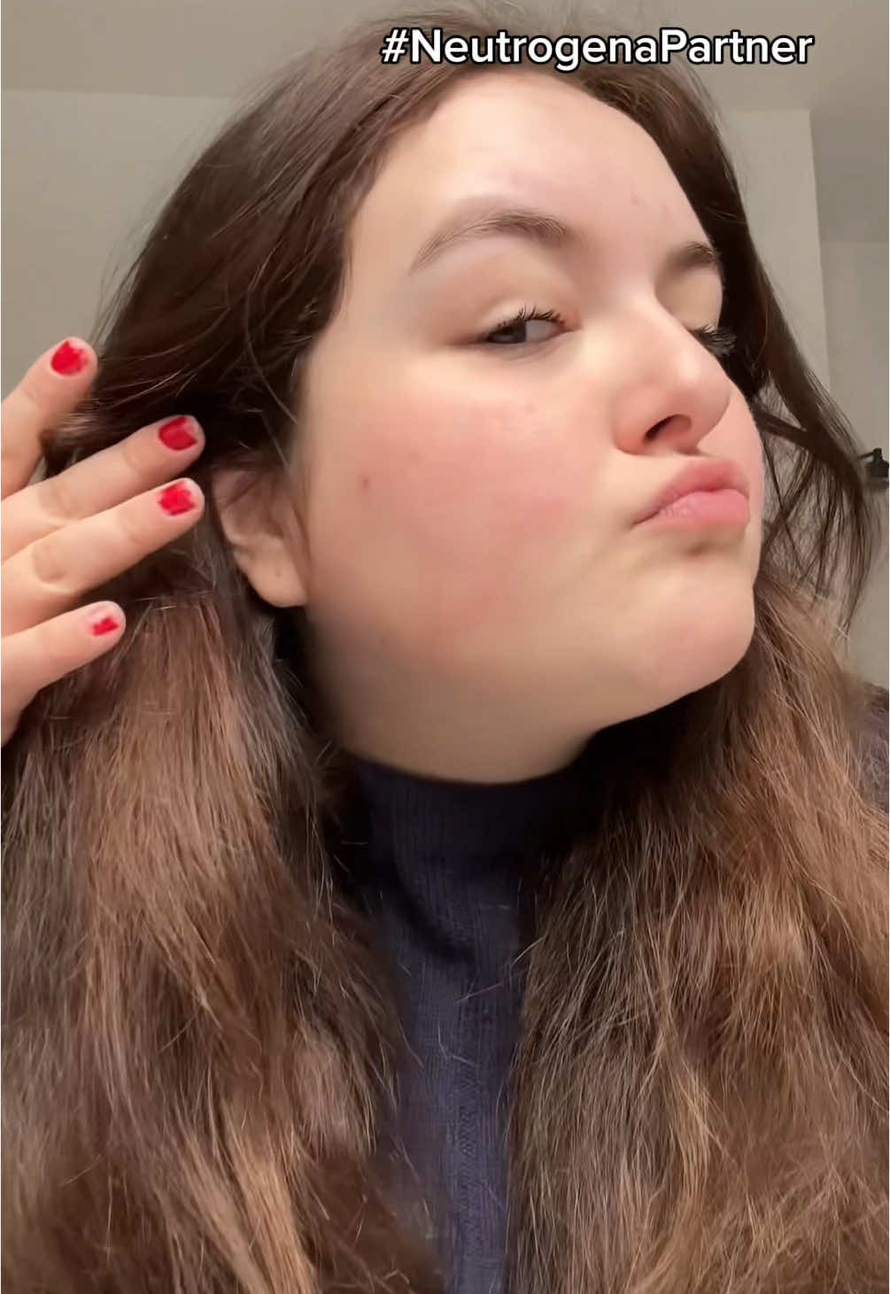 A post by @marieannefarleyy on TikTok caption: Voilà! C’est dit. MON secret d’hydratation, c’est Neutrogena Hydro Boost. Du 17 mars au 19 mai, magasinez Hydro Boost sur Amazon.ca et obtenez 10 $ de rabais à l’achat de 35$ ou plus! RUN now! #pub #neutrogenapartner @Neutrogena Canada 
