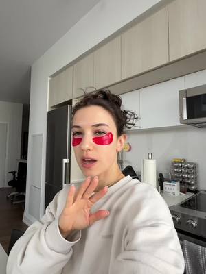 A post by @dianaconforti on TikTok caption: meal prep will be in part 3 tomorrow