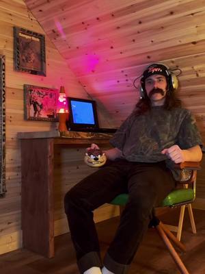 A post by @oldtimehawkey on TikTok caption: cabin service ✈️ #asmr 