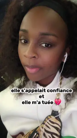 A post by @petitefilledekisangani on TikTok caption: plus jamais je fais confiance #CapCut  #pourtoi #trust #congo 