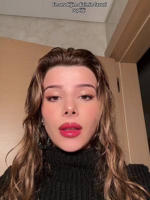 A post by @merveyalcin on TikTok caption: gercek divalar öykü periyi izler 