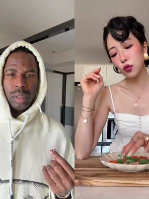 A post by @kelz on TikTok caption: #duet with @Hannasaur #parody 