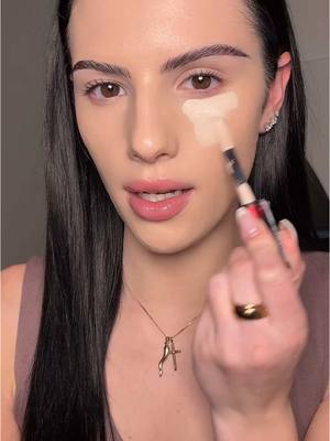 A post by @natviolette on TikTok caption: Replying to @ara_4_18 this is so fun #makeupchallenge 