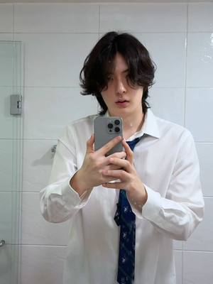 A post by @korea.on on TikTok caption: LEGGO!