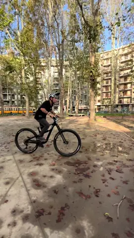 A post by @nick_casella18 on TikTok caption: Vandali in azione!😎 #enjoytheride #onealriders #onealracing #bike #biketrial #streettrial #trial #mtb #brave7 #akaso #teamakaso #actioncamera @CorkiCycles @O’NEAL Racing @All Mountain Style @Buds.sports @Cannondale Bicycles @FxnGlobal 