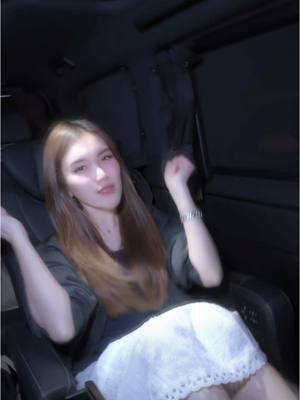 A post by @ayutingting on TikTok caption: Like like like JENNIE “Jennie jennie jennie….. obsessed like jennie ❤️‍🔥🥰 @JENNIE 