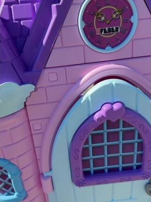 A post by @noholito on TikTok caption: La maison de Pamela et 