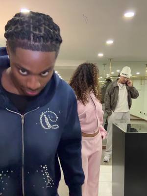 A post by @deveen_off on TikTok caption: Il a tous gâcher ce jaloux la .. 🥲