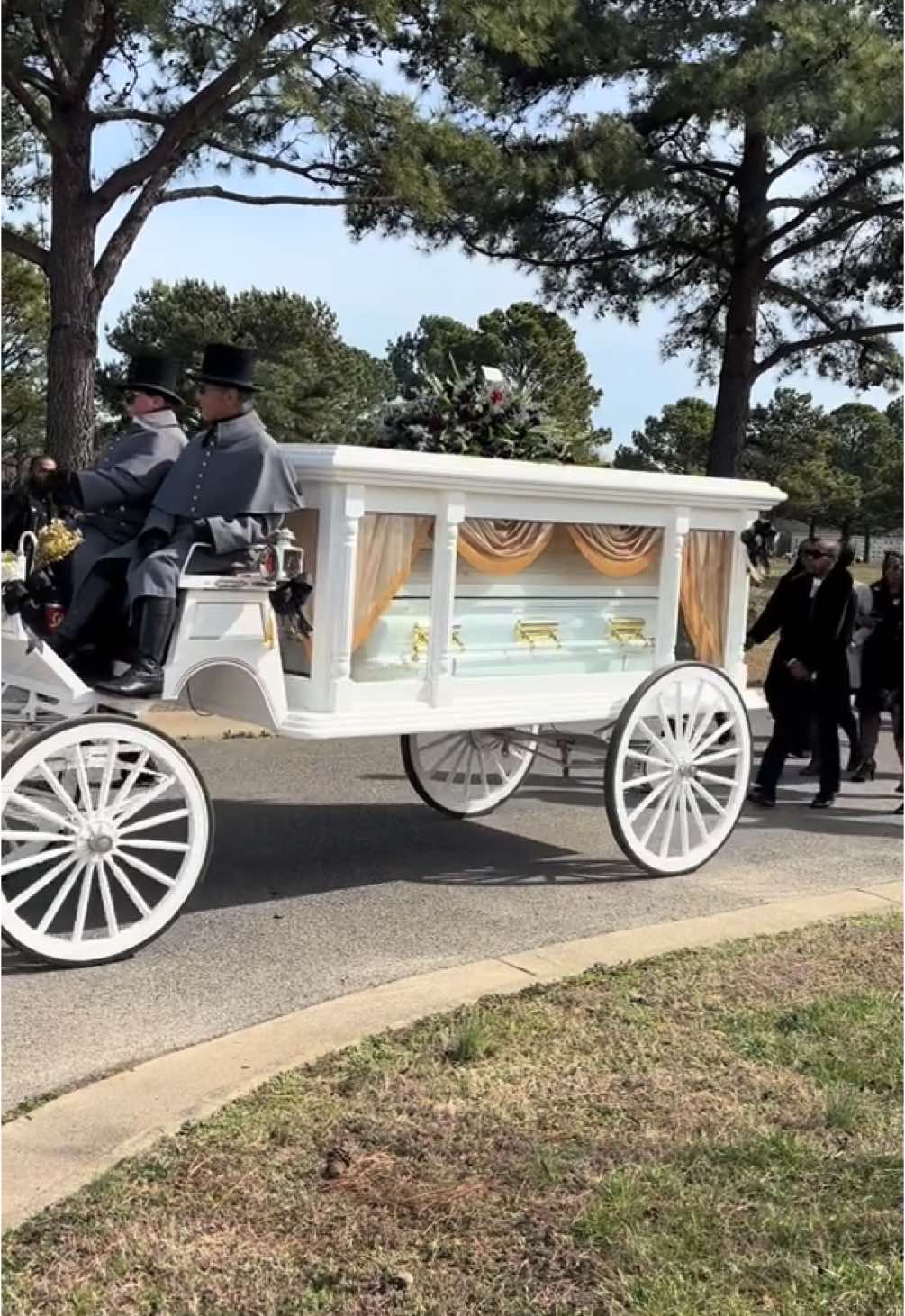 A post by @sheilamariahf on TikTok caption: Long live Latonya, we love you forever girl 🤍 #justiceforlatonya #foreversweets
